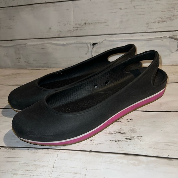 Crocs Retro Slingback Flats Size 9 Black Pink - Picture 3 of 5
